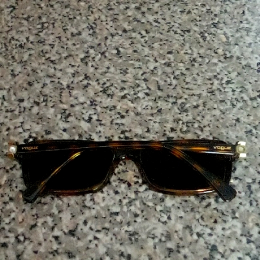 Vogue Rectangular no.5001-B w658 52-16 135 women's glasses